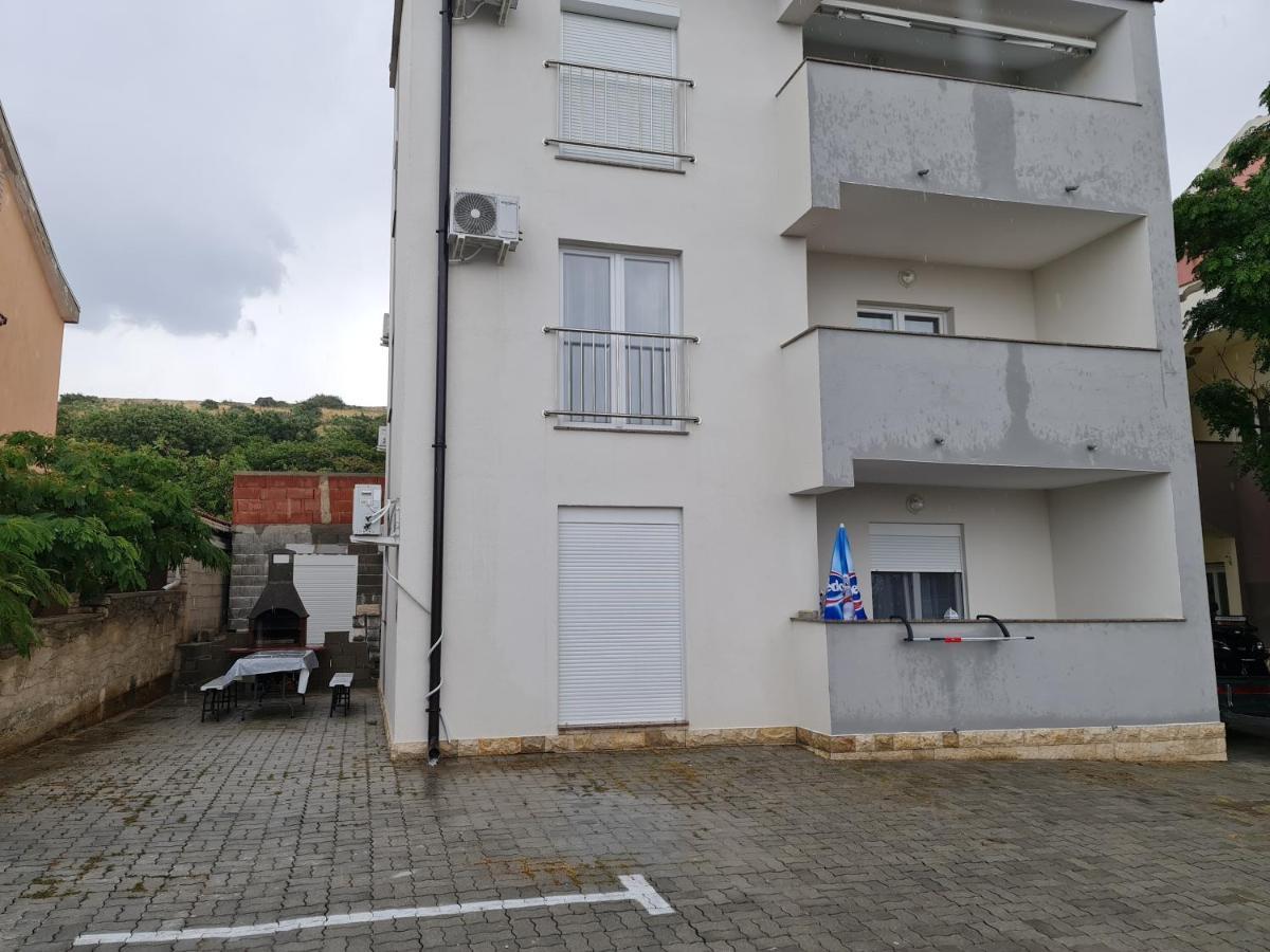 Delfin Vidalici Apartman Apartamento Kustići Exterior foto